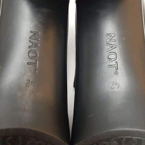 NAOT Almond Toe Classic Mary-Jane Pumps Genuine Leather Black Sz 11 - Picture 14 of 15